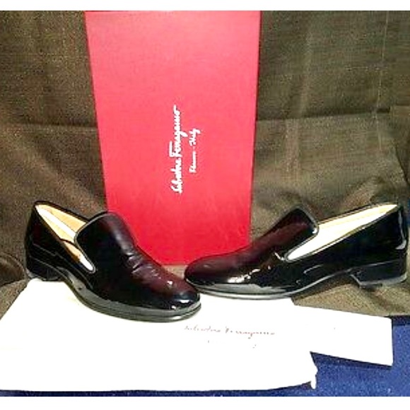 Ferragamo 🛑HOLD🛑Patent Leather Loafers Flats 8 Shoes - Picture 2 of 6